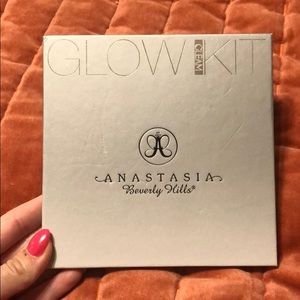 ABH glow kit “gleam”